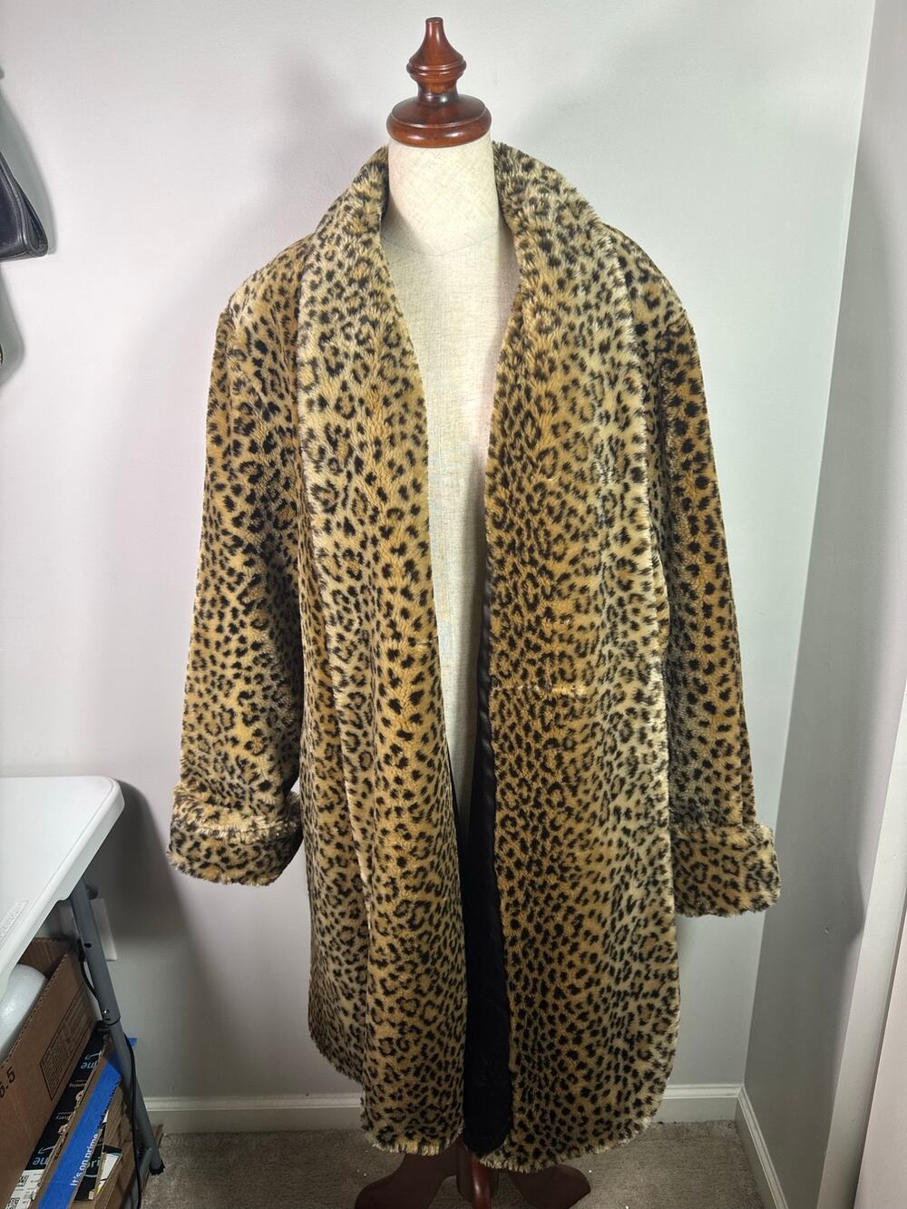 Vintage Marvin Richards Cheetah Faux Fur Coat Oversized Heavy Small